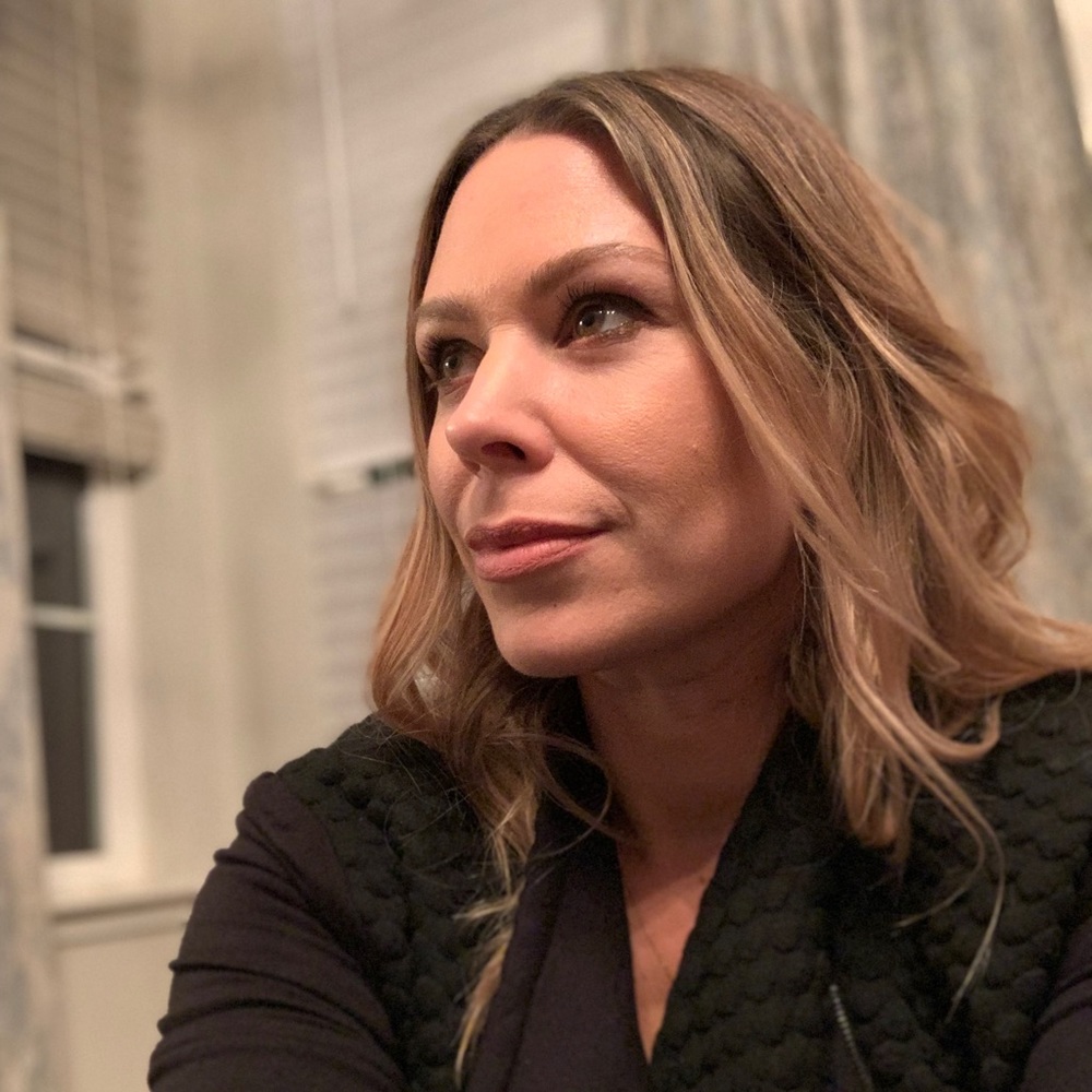 Meet your Posher, Sarina